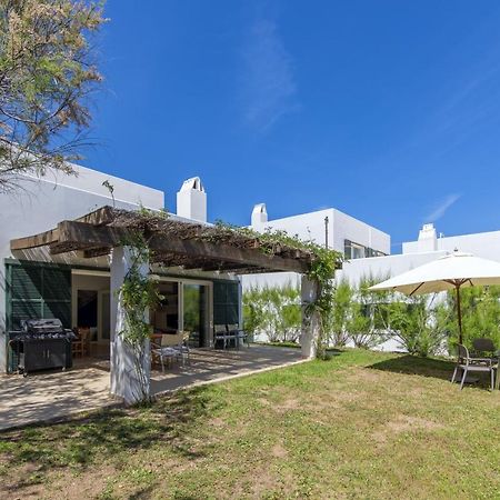Biniancolla Ginesta Villa Exterior photo